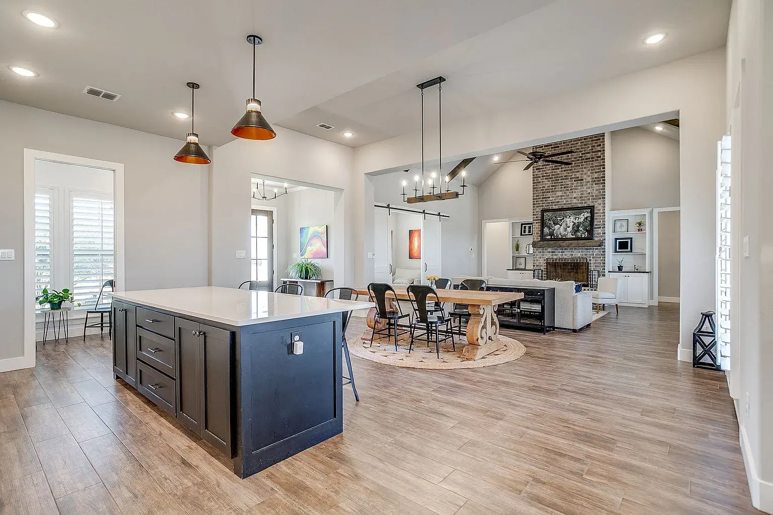 1005 Kingsley Ct, Weatherford, TX 76087