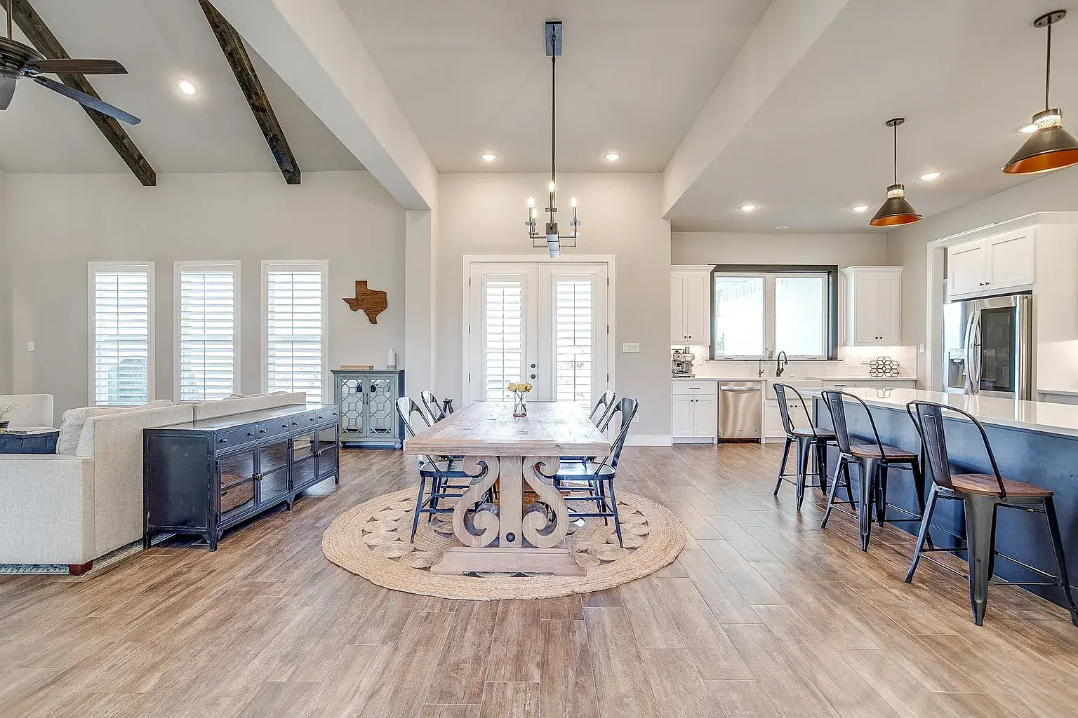 1005 Kingsley Ct, Weatherford, TX 76087