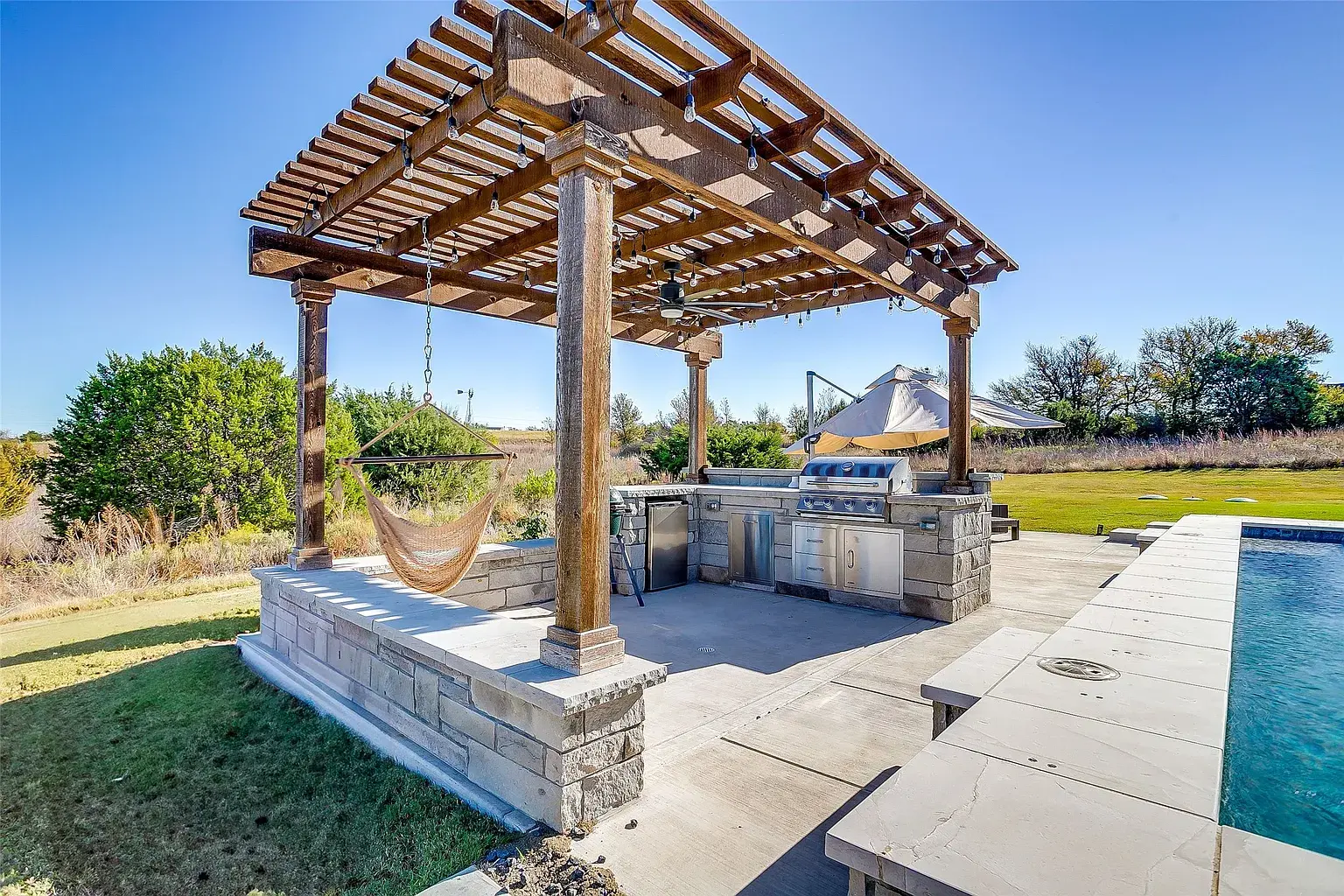1005 Kingsley Ct, Weatherford, TX 76087
