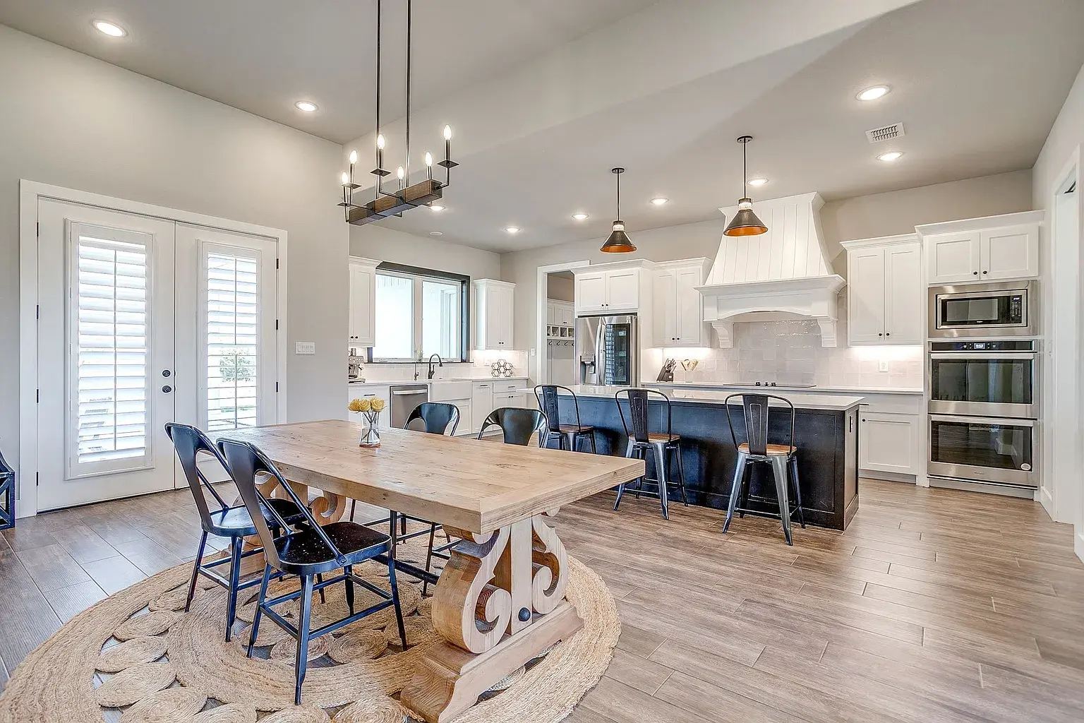 1005 Kingsley Ct, Weatherford, TX 76087